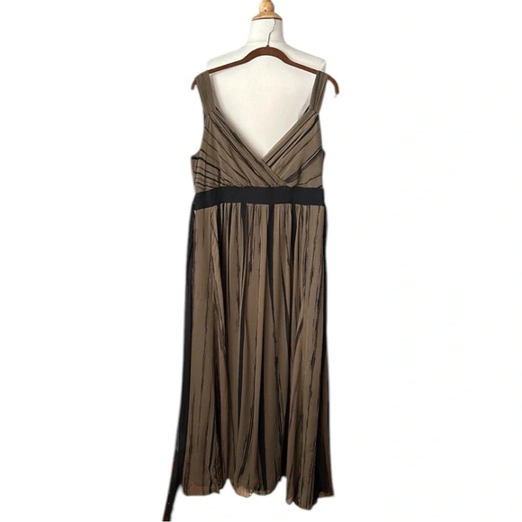 Signature by Robbie Bee Silk Maxi Dress Evening Wear Gown Sheer, Size 16 - Picture 10 of 16